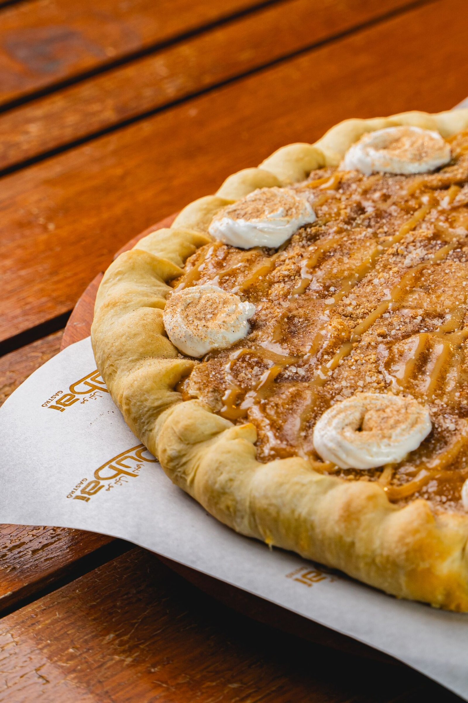 Delicious Cinnamon and Sugar Dessert Pizza